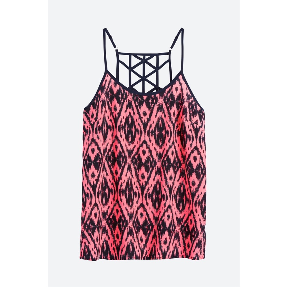 Skies are Blue Abner Back Cutout Detail Top